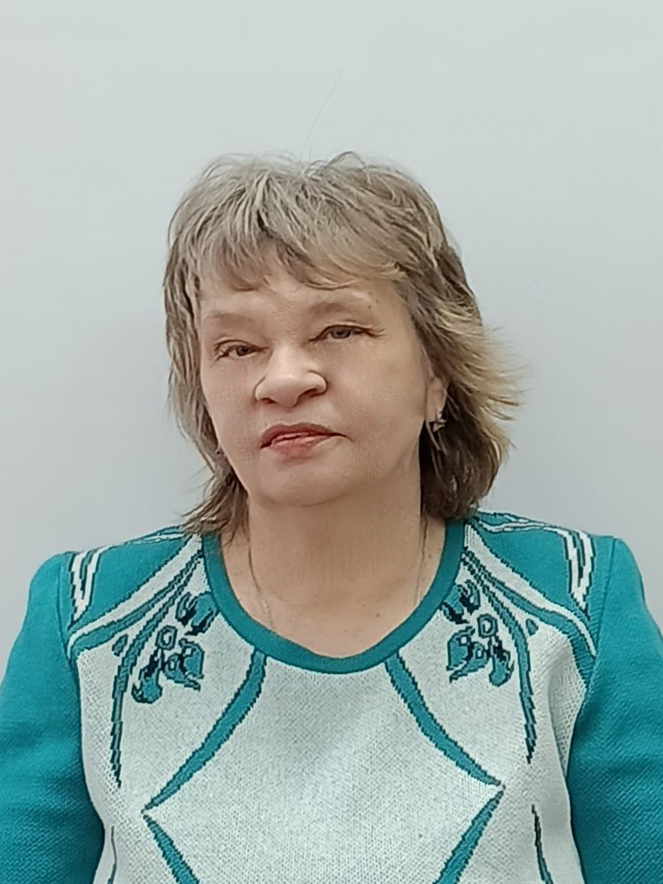 Чернышова Валентина Николаевна.